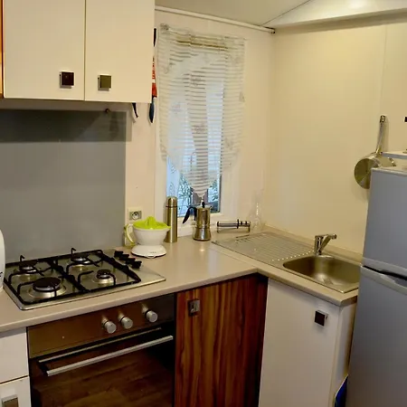 Campsite Charmant Mobilhome - 2 Chambres - Camping 4 Etoiles