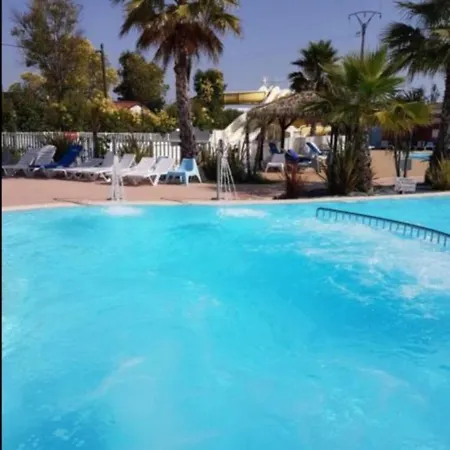 Charmant Mobilhome - 2 Chambres - Camping 4 Etoiles 4* Frejus