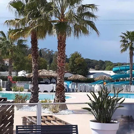 Charmant Mobilhome - 2 Chambres - Camping 4 Etoiles 4* Fréjus
